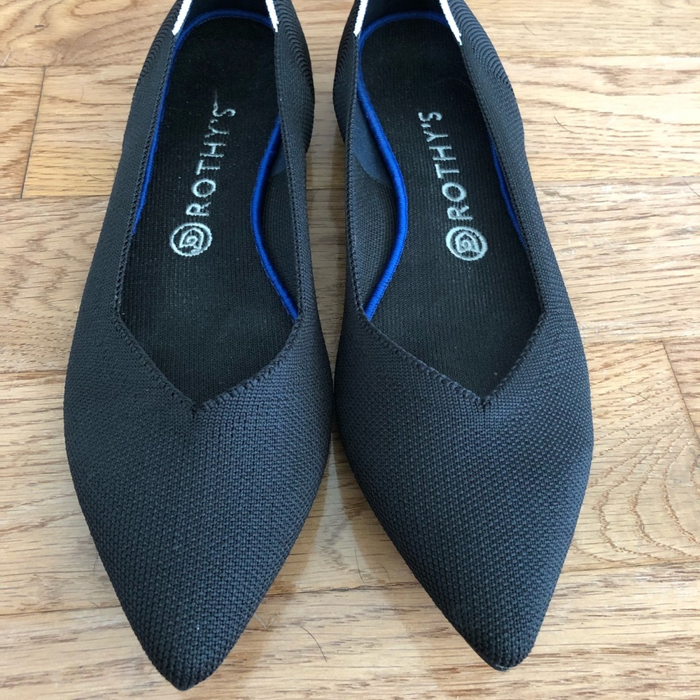 Rothy’s solid black “the point”